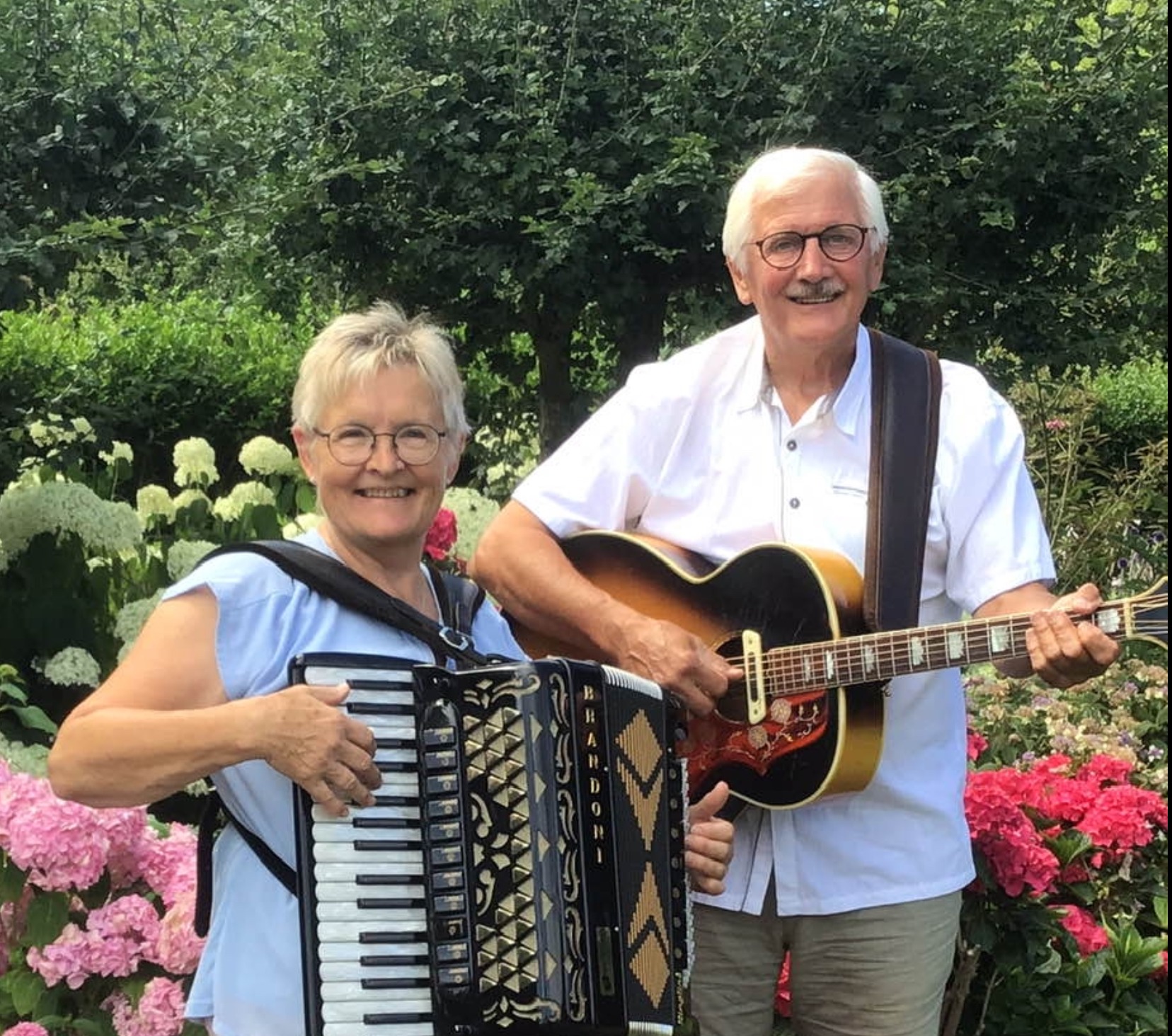 Gløgg, sang og strik